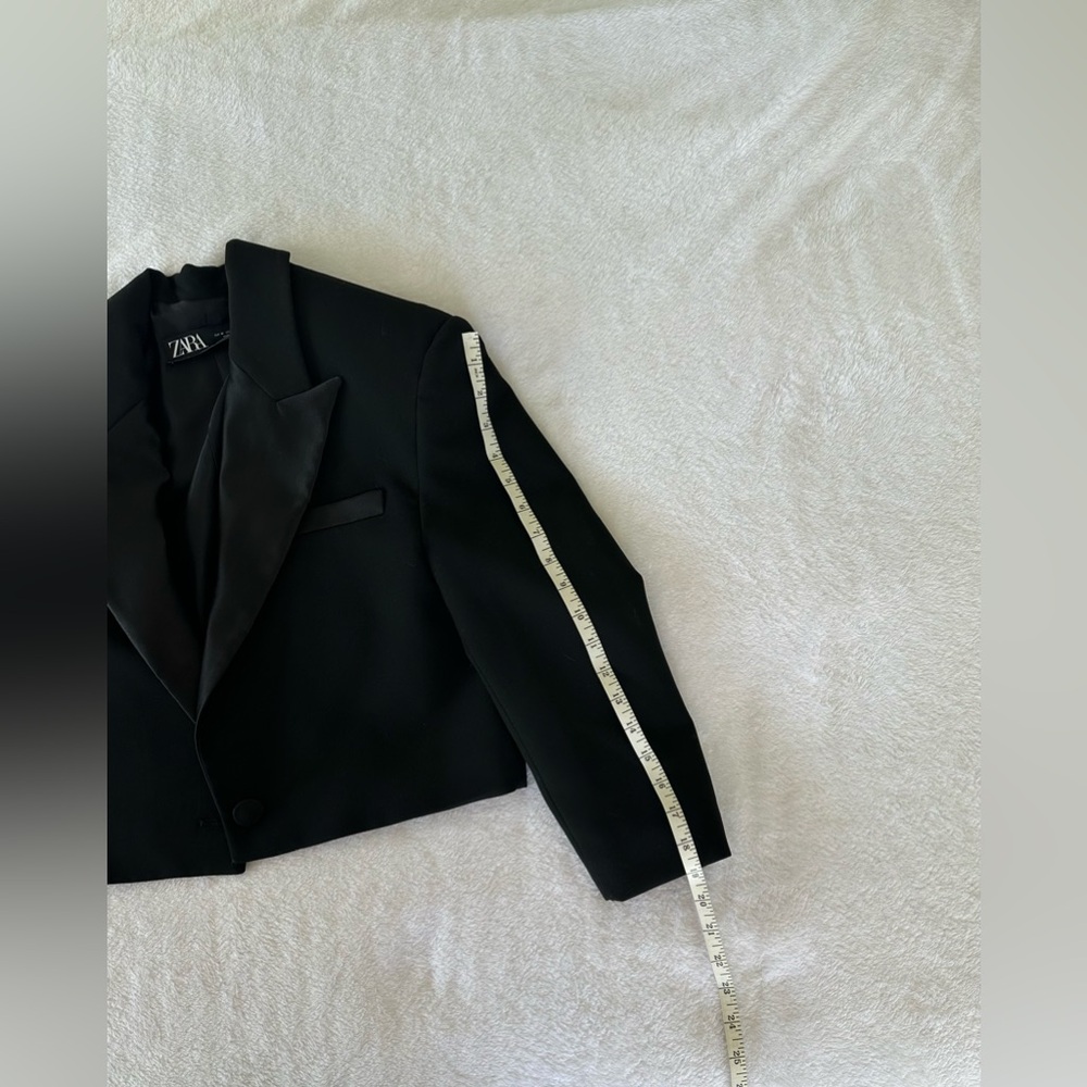 Zara - women’s tuxedo - jacket M - pants L - black - worn once - Picture 4 of 16